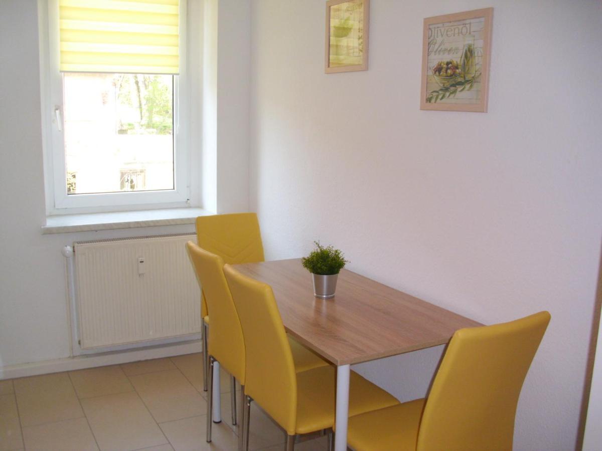 Gaestewohnung In Doebeln Extérieur photo